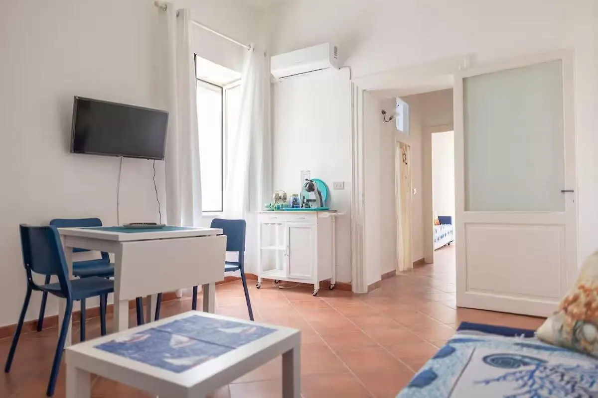Gin Mare House Bed and Breakfast Cefalù